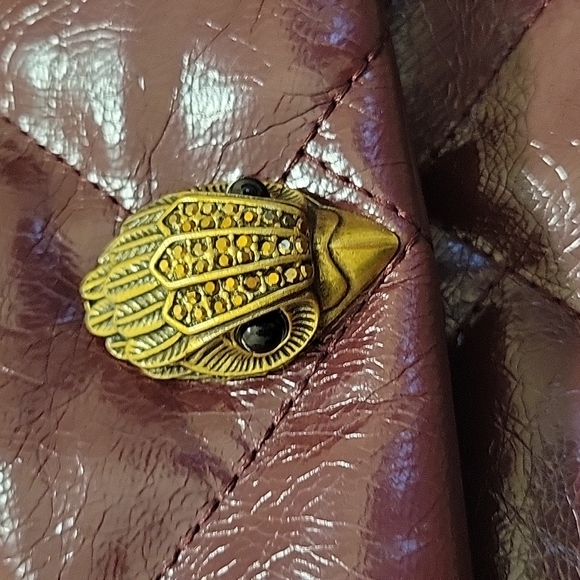 Kurt Geiger London XXL Kensington Soft Quilted Leather Convertible Shoulder Bag - Picture 3 of 8